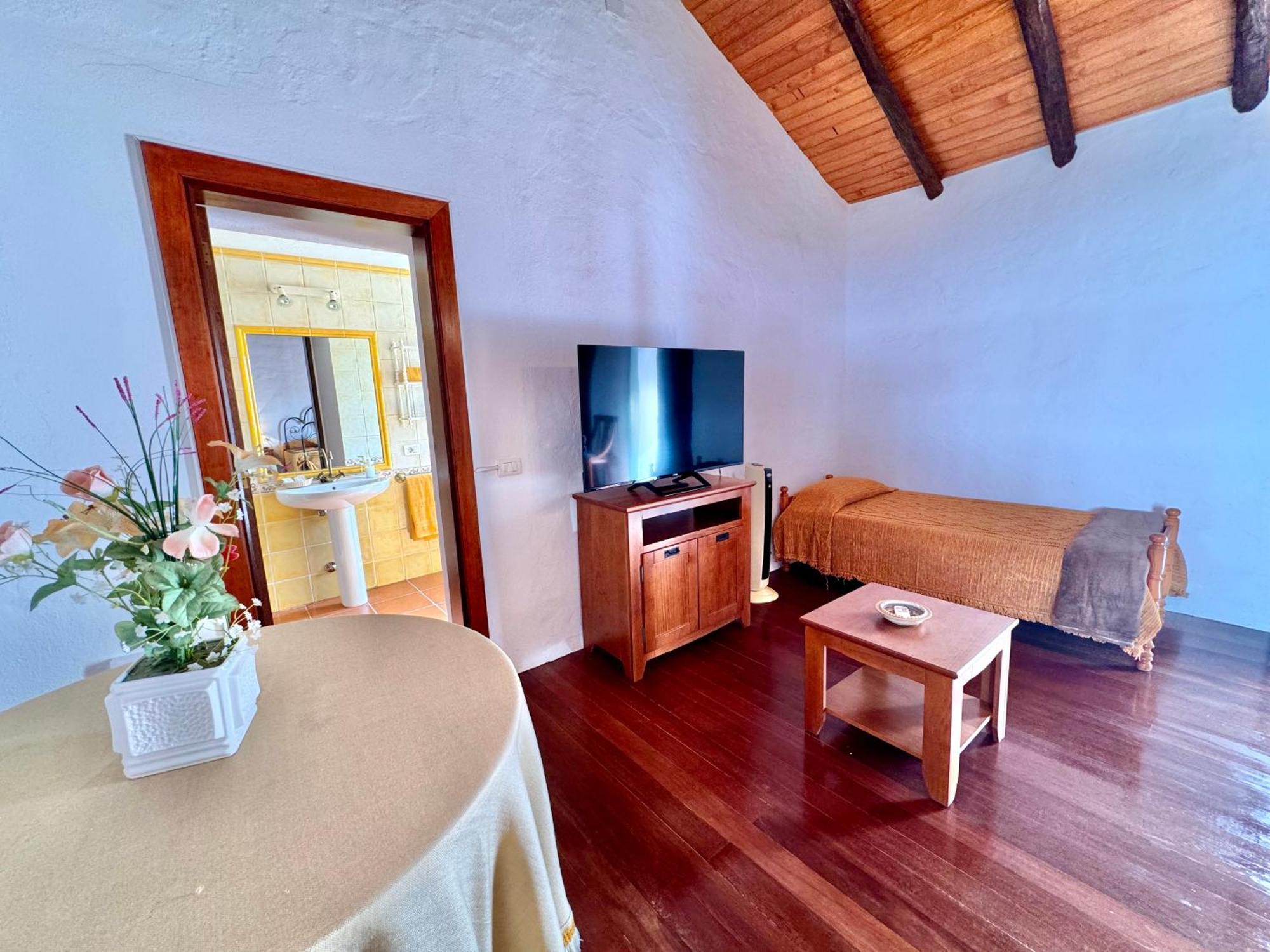 Guanche 'Casa Rural Canaria' San Miguel de Abona Exterior photo